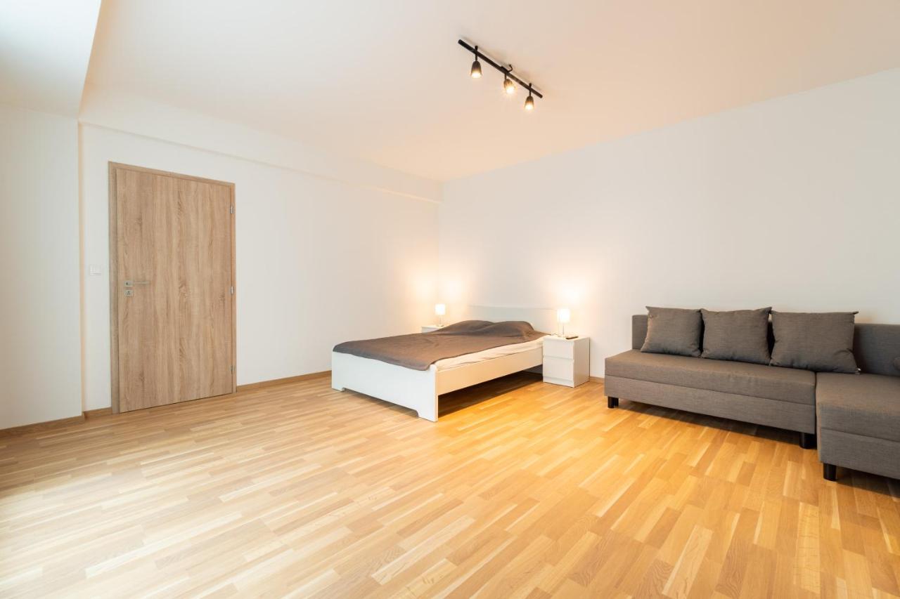 Brand New Two Room Apartment #64 In Elite Rezidence With Free Secure Parking Prag Exterior foto
